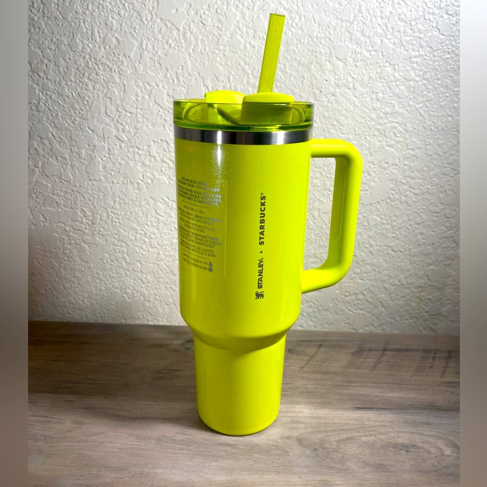 Limited addition Starbucks X Stanley